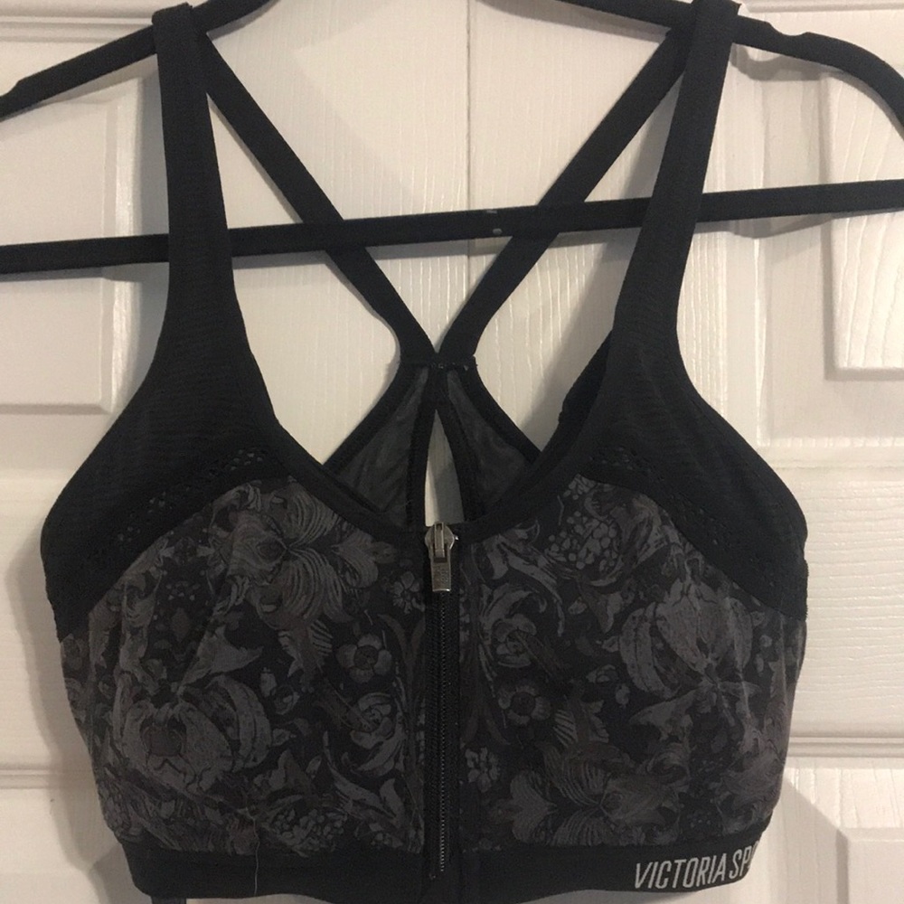 Victoria Secret sports bra